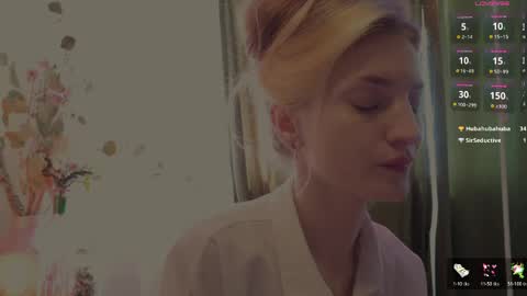 Wendy online show from 04/25/26, 01:14