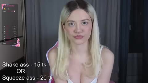 Snapshot of wendylovelylovew chatting on 02/25/26, 04:16 Wendy online show from 02/25/26, 04:16