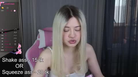 Snapshot of wendylovelylovew chatting on 02/27/26, 01:22 Wendy online show from 02/27/26, 01:22