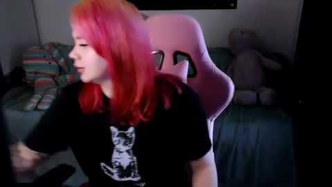 Snapshot of wendyycandy chatting on 07/14/26, 05:34 wendyycandy online show from 07/14/26, 05:34
