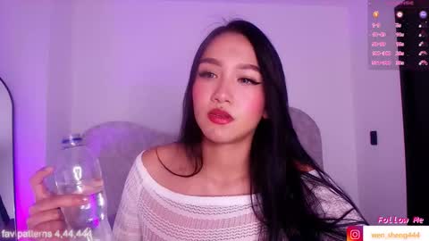 Snapshot of wensheng_ chatting on 11/22/25, 06:51 WEN SHENG online show from 11/22/25, 06:51