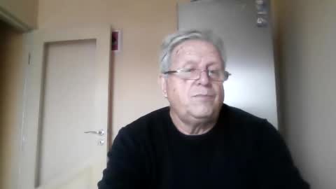 Snapshot of wer_tman55 chatting on 12/20/25, 11:17 wer_tman55 online show from 12/20/25, 11:17