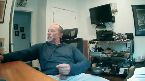 weseeyouwatching online show from 10/08/25, 08:28