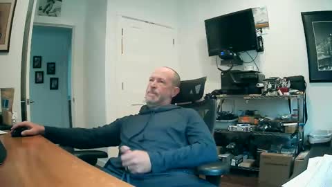 weseeyouwatching online show from 10/21/25, 05:57