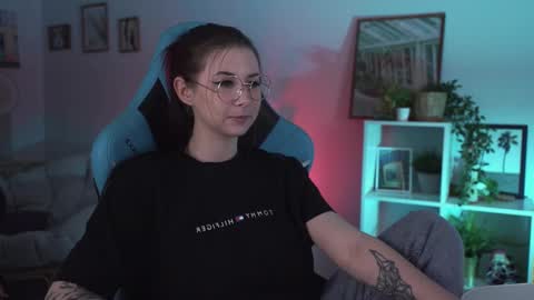 little girl who is always rightLisa online show from 02/13/25, 08:48