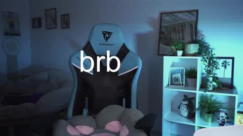 little girl who is always rightLisa online show from 02/14/25, 05:30