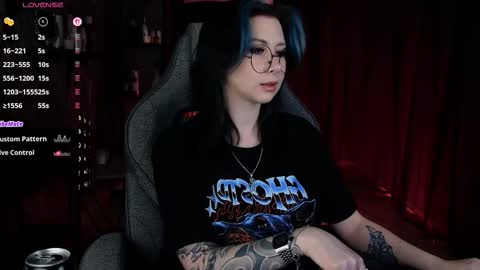 little girl who is always rightLisa online show from 03/05/26, 01:34