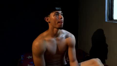 Snapshot of wesley_77 chatting on 02/24/26, 03:32 wesley_77 online show from 02/24/26, 03:32