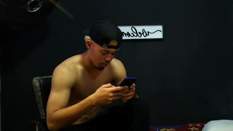 wesley_77 online show from 05/21/26, 04:25