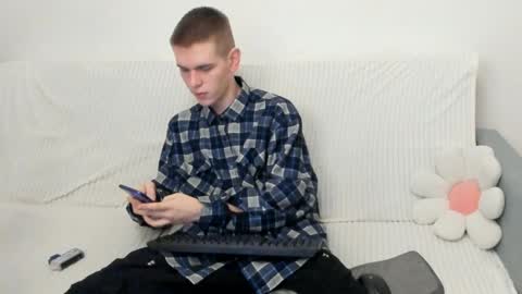 Wes online show from 01/09/25, 12:03