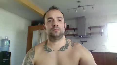 Snapshot of westaco12 chatting on 09/19/25, 07:25 westaco12 online show from 09/19/25, 07:25