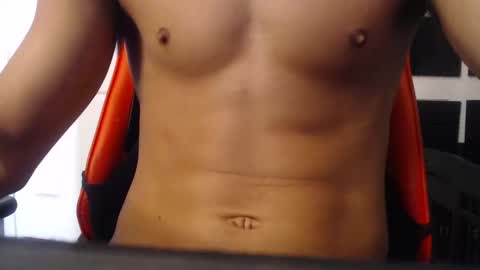 Snapshot of wet4200 chatting on 11/06/25, 06:03 Wet online show from 11/06/25, 06:03