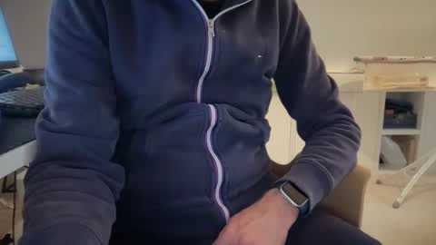 wet_adidasboy online show from 10/14/25, 06:25