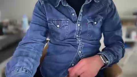 wet_adidasboy online show from 05/05/26, 12:57