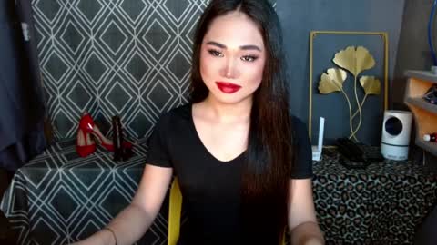 yana online show from 04/10/26, 10:58