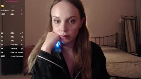 Lana online show from 09/14/25, 06:40