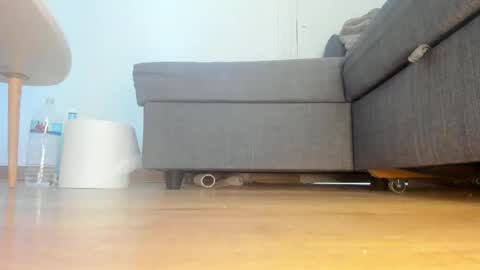 Snapshot of wet_pants2022 chatting on 04/25/26, 01:41 wet_pants2022 online show from 04/25/26, 01:41