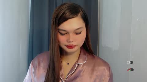 Snapshot of wet_velvet_xo chatting on 02/03/26, 05:05 wet_velvet_xo online show from 02/03/26, 05:05