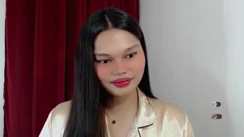 Snapshot of wet_velvet_xo chatting on 03/02/26, 05:19 wet_velvet_xo online show from 03/02/26, 05:19