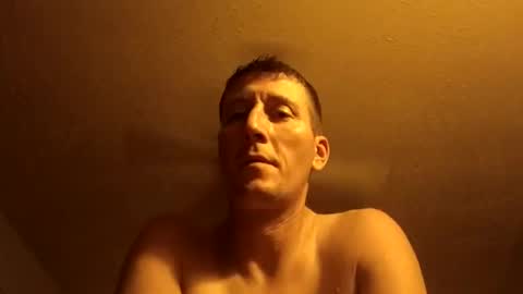Snapshot of wetduck77777 chatting on 05/29/26, 09:18 wetduck77777 online show from 05/29/26, 09:18