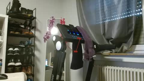 Wetgerman online show from 02/10/25, 11:25