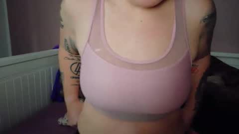 Wetgerman online show from 12/04/25, 01:42