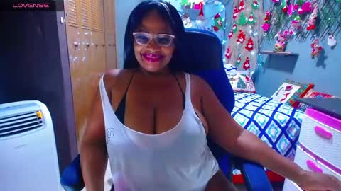 gina online show from 12/12/24, 04:37