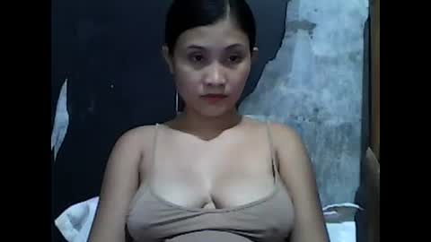 Snapshot of wettyhottie69 chatting on 11/07/25, 04:45 wettyhottie69 online show from 11/07/25, 04:45