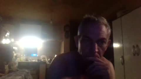 wg_colbert_noir online show from 03/17/26, 11:35