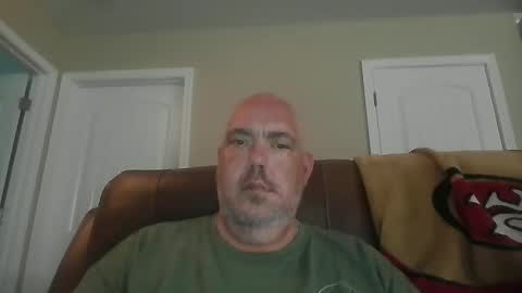 Snapshot of wguytonga chatting on 10/11/25, 04:16 wguytonga online show from 10/11/25, 04:16