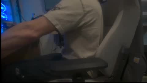 ShyGuy online show from 11/28/25, 01:41