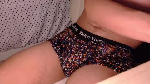 Hot online show from 04/14/26, 03:56