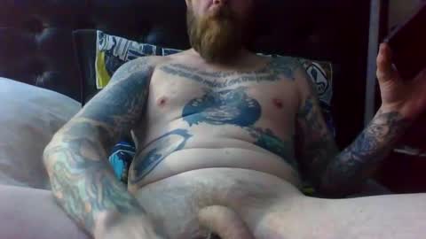 Snapshot of whattheduck87 chatting on 02/05/26, 02:38 whattheduck87 online show from 02/05/26, 02:38