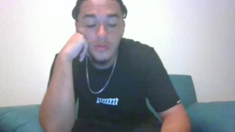 Snapshot of whiiteprince chatting on 12/18/24, 05:52 whiiteprince online show from 12/18/24, 05:52