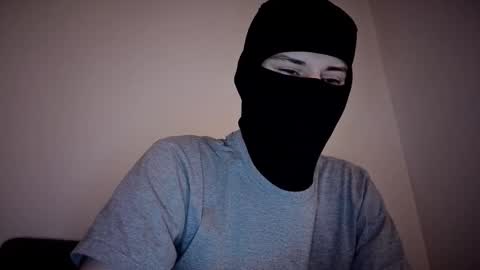 whispero_o online show from 02/03/26, 11:37