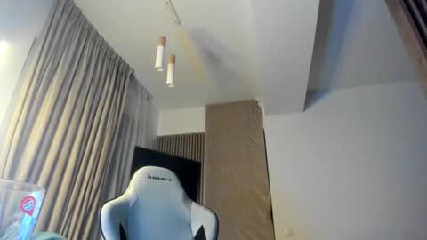 Michael online show from 01/05/26, 05:27