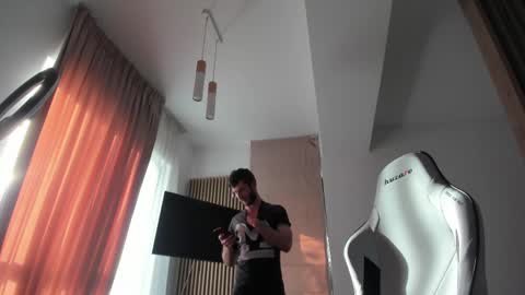 Michael online show from 04/25/26, 03:31