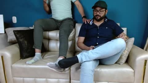 Snapshot of whispers_caplan chatting on 02/03/25, 06:13 yors online show from 02/03/25, 06:13