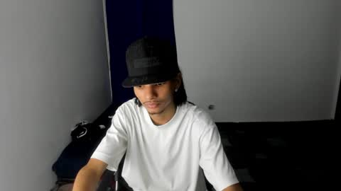 Snapshot of white_master444 chatting on 07/22/26, 12:02 white online show from 07/22/26, 12:02
