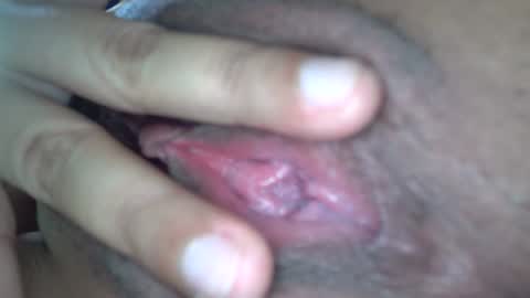 white_sexy_ online show from 10/19/25, 10:49