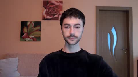 Snapshot of white_sport chatting on 11/07/25, 02:17 Tom online show from 11/07/25, 02:17