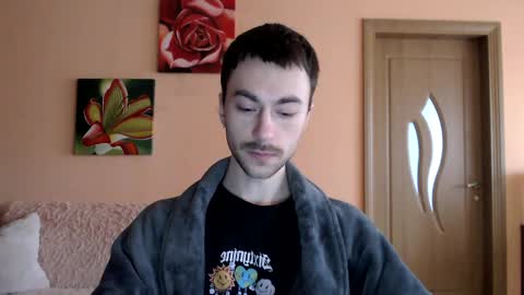 Tom online show from 04/08/26, 09:09