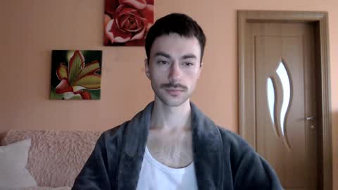 Tom online show from 04/10/26, 10:53