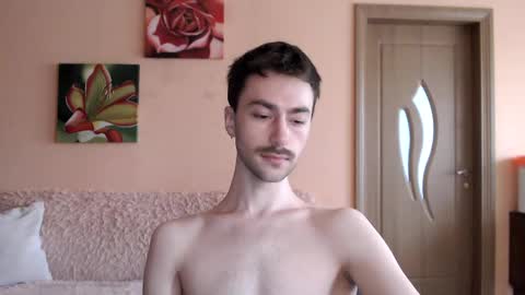 Tom online show from 06/08/26, 01:44