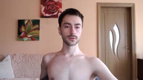 Tom online show from 07/04/26, 10:21