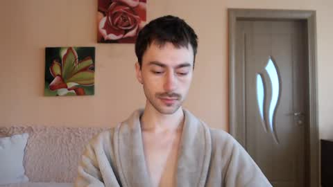 Tom online show from 07/12/26, 12:40