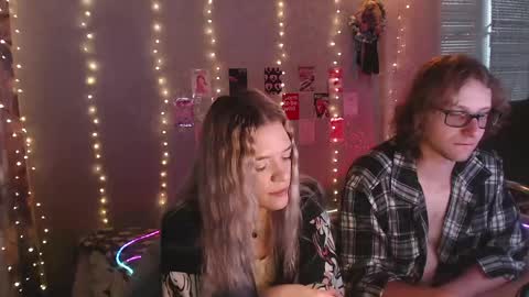 Melania and Mikey online show from 05/06/26, 02:00
