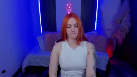 whiteatenea online show from 11/12/25, 06:25