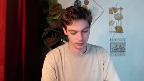 Snapshot of whiteboyinasia chatting on 02/26/26, 02:54 Christian online show from 02/26/26, 02:54