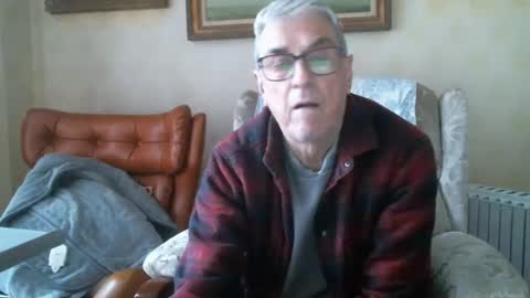 Snapshot of whitebriefs009 chatting on 01/03/25, 03:22 whitebriefs009 online show from 01/03/25, 03:22